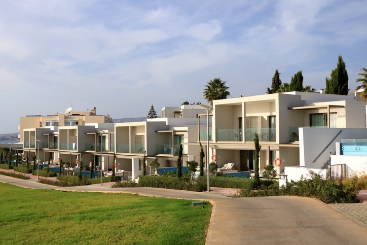 אפשרויות מגורים בקפריסין