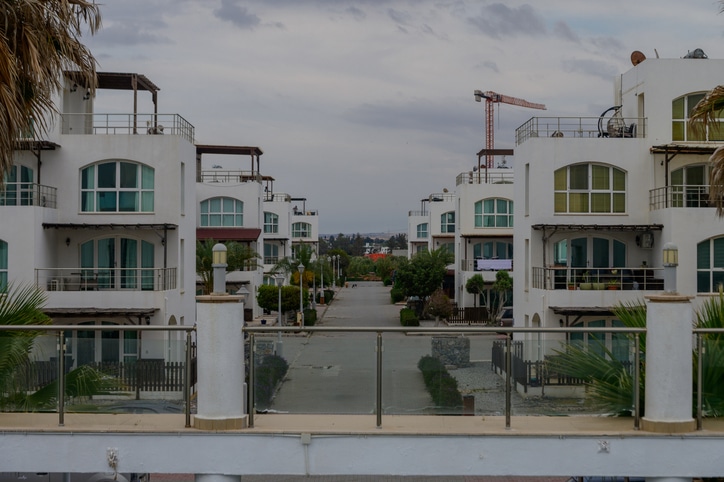 נכסים בקפריסין